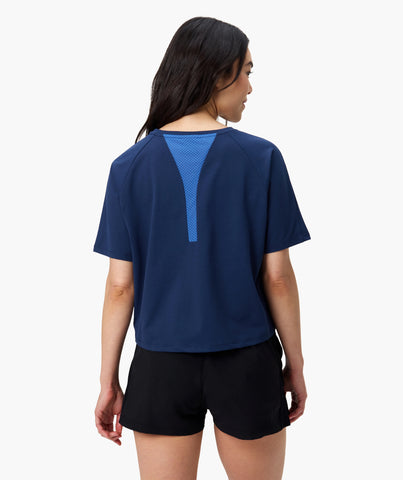 CROPPED PERFORMANCE T-SHIRT